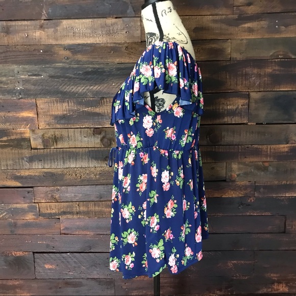 Tutta Bella maternity top - Picture 2 of 5